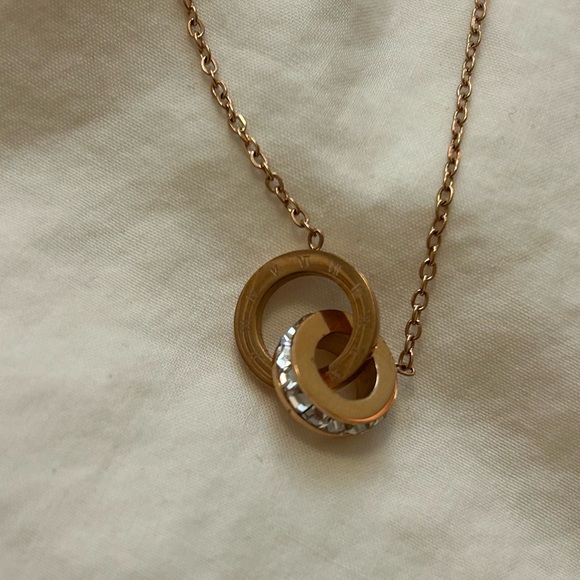 Interlocking Gold Plated Necklace - Picture 1 of 3